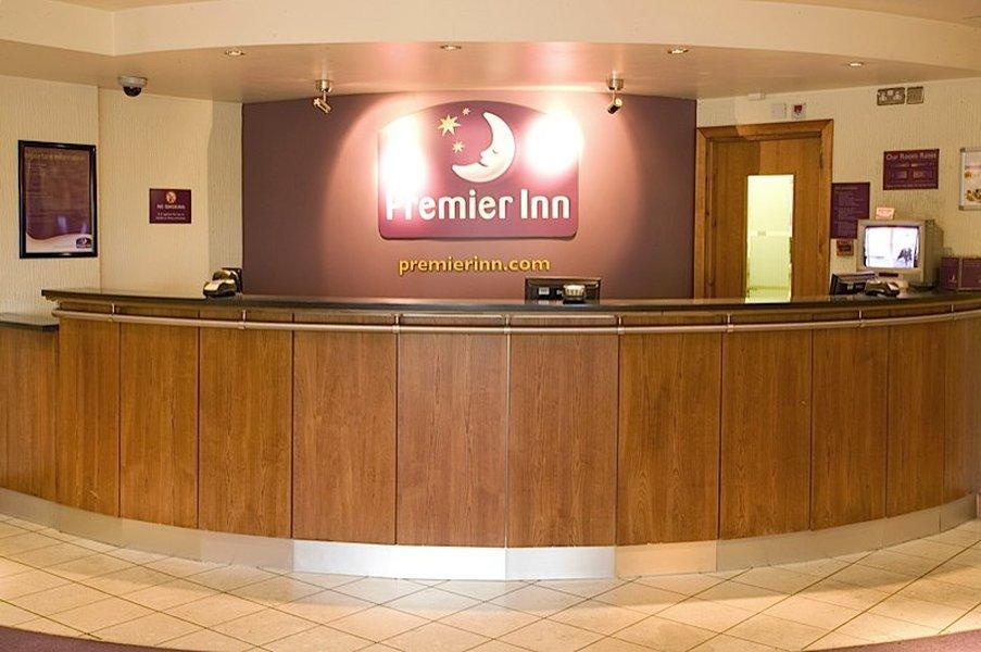 Premier Inn London Heathrow M4/J4 Ґіллінґдон Екстер'єр фото